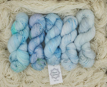 Load image into Gallery viewer, Full skeins set: The 5 States of Spirals Set
