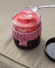 Load image into Gallery viewer, Knit Ice Cream Pint Cozy with Spoon holder
