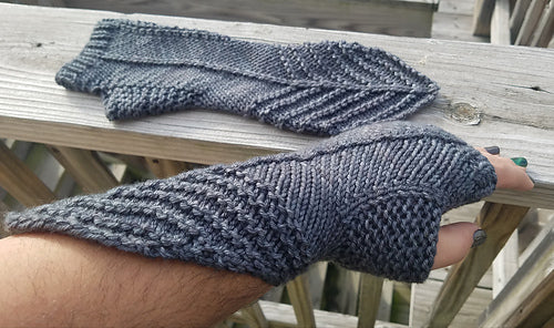 Demi-Gaunt Knit Fingerless Gloves